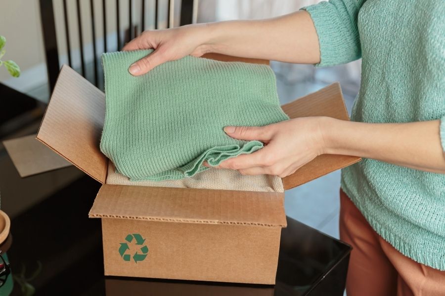 sustainable fashion tips