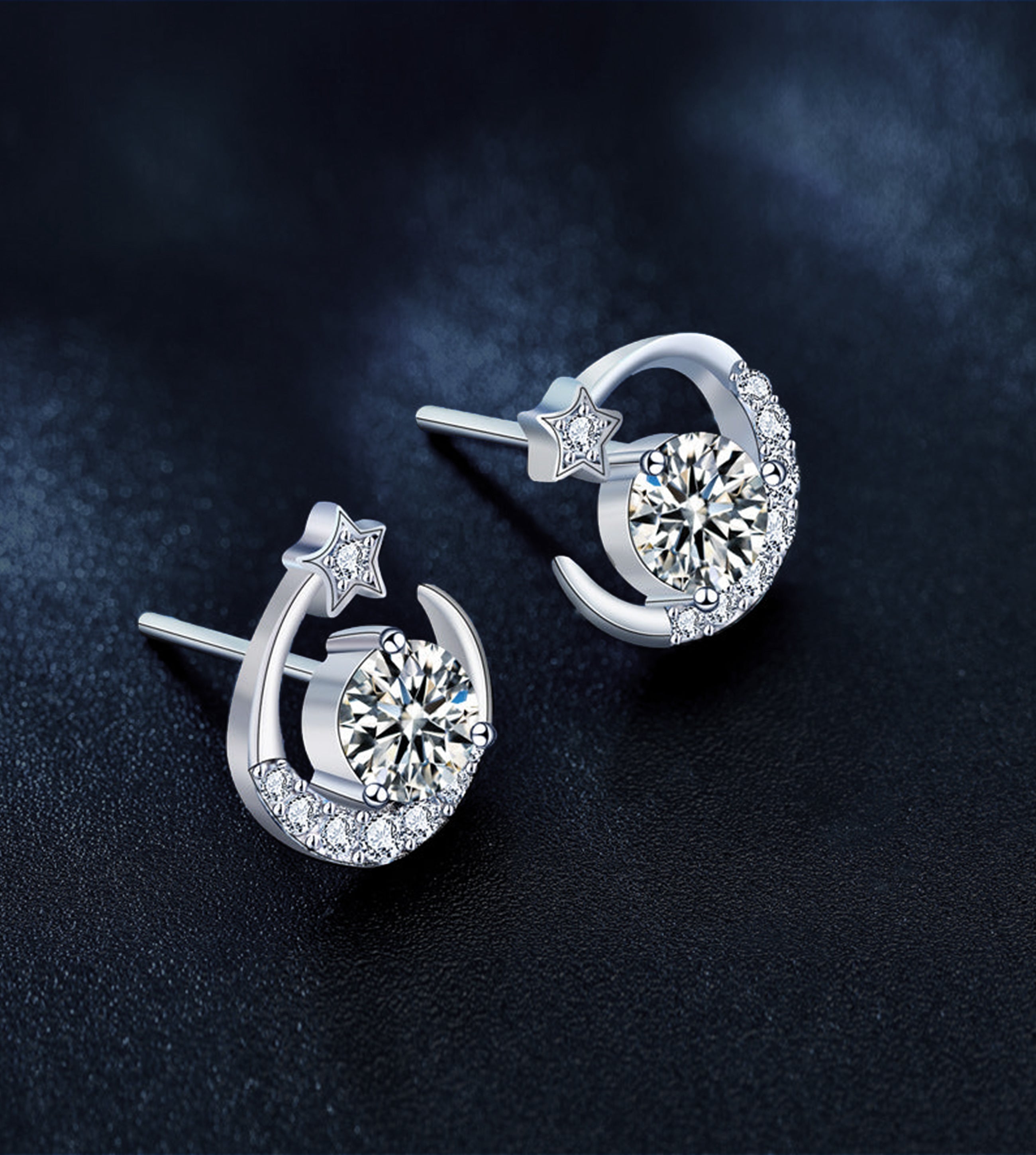 Moissanite  diamond star ear studs